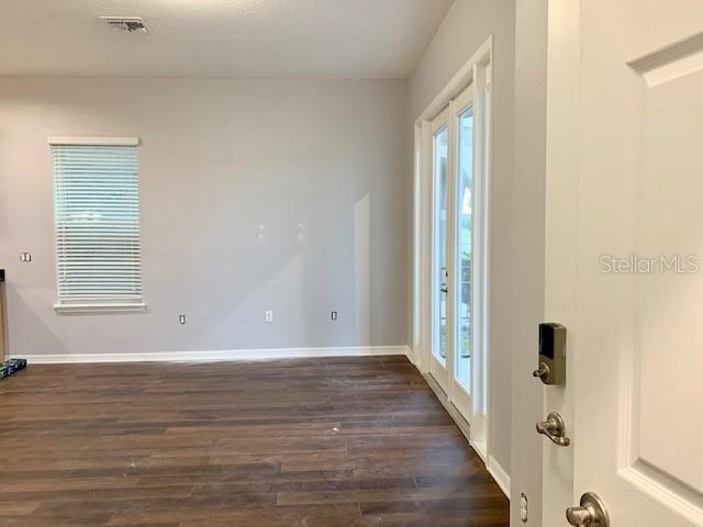 Image 3 of 25 For 11049 Bagley Alley