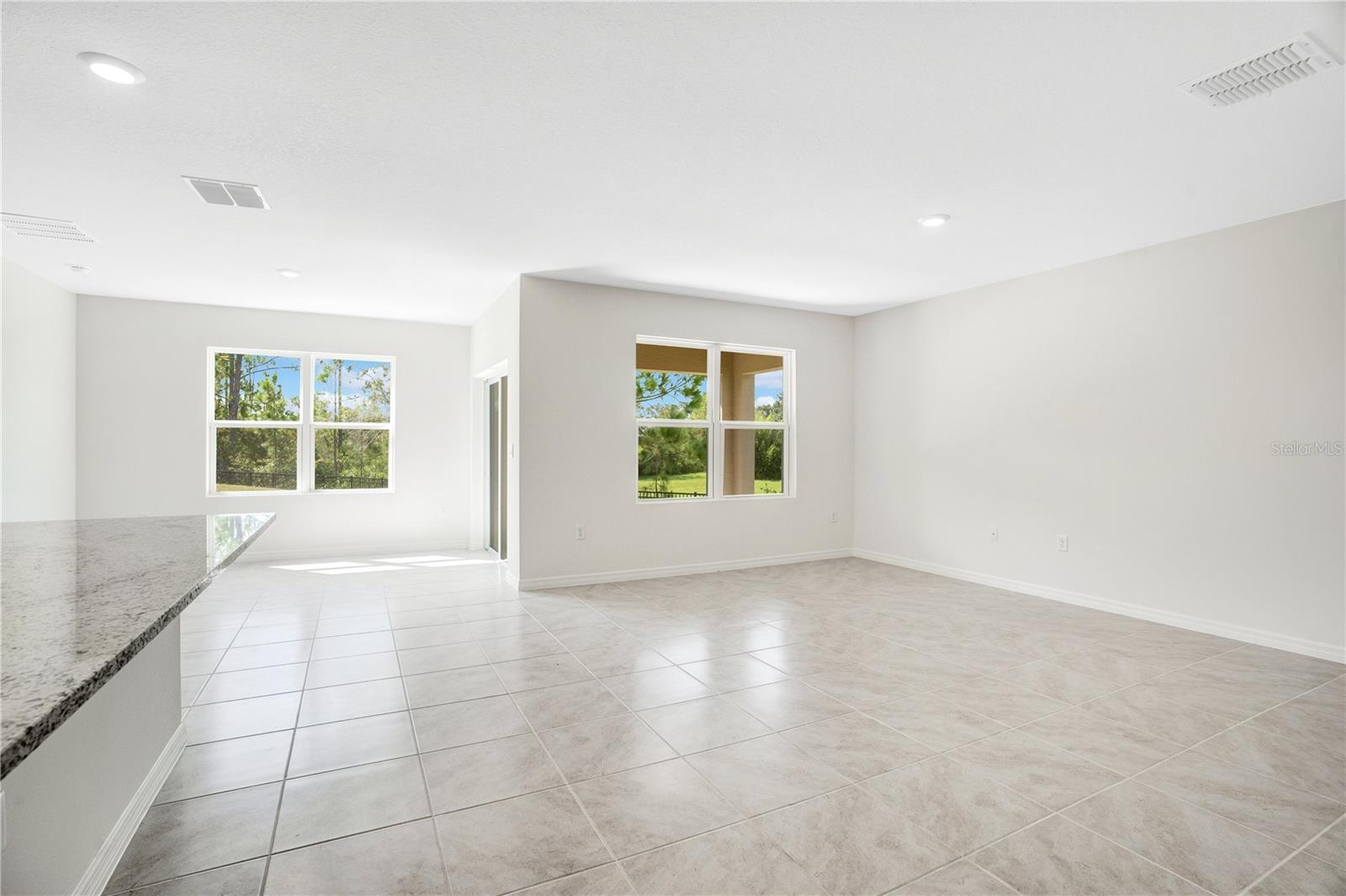 Image 12 of 38 For 1112 Brooklet Road