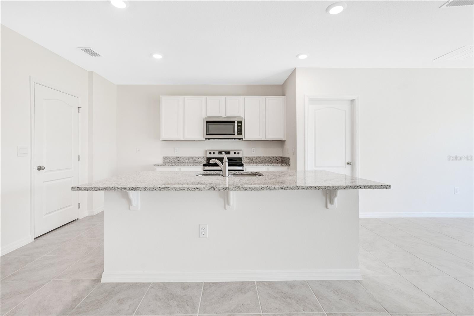 Image 5 of 38 For 1112 Brooklet Road