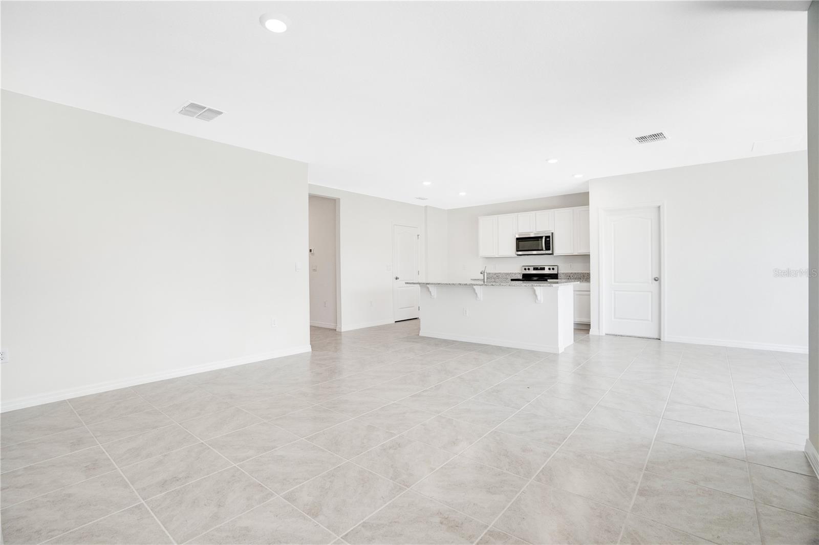 Image 6 of 38 For 1112 Brooklet Road