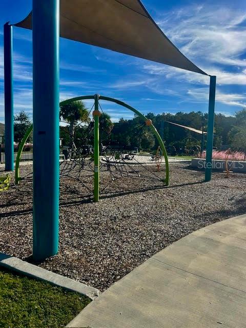 Image 27 of 41 For 11942 Dune Alley