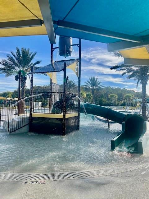 Image 32 of 41 For 11942 Dune Alley