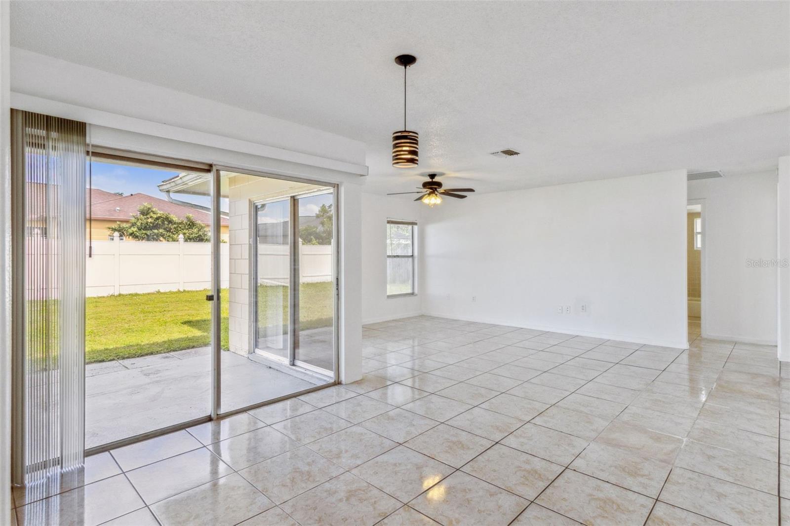 Image 7 of 19 For 411 Bar Court