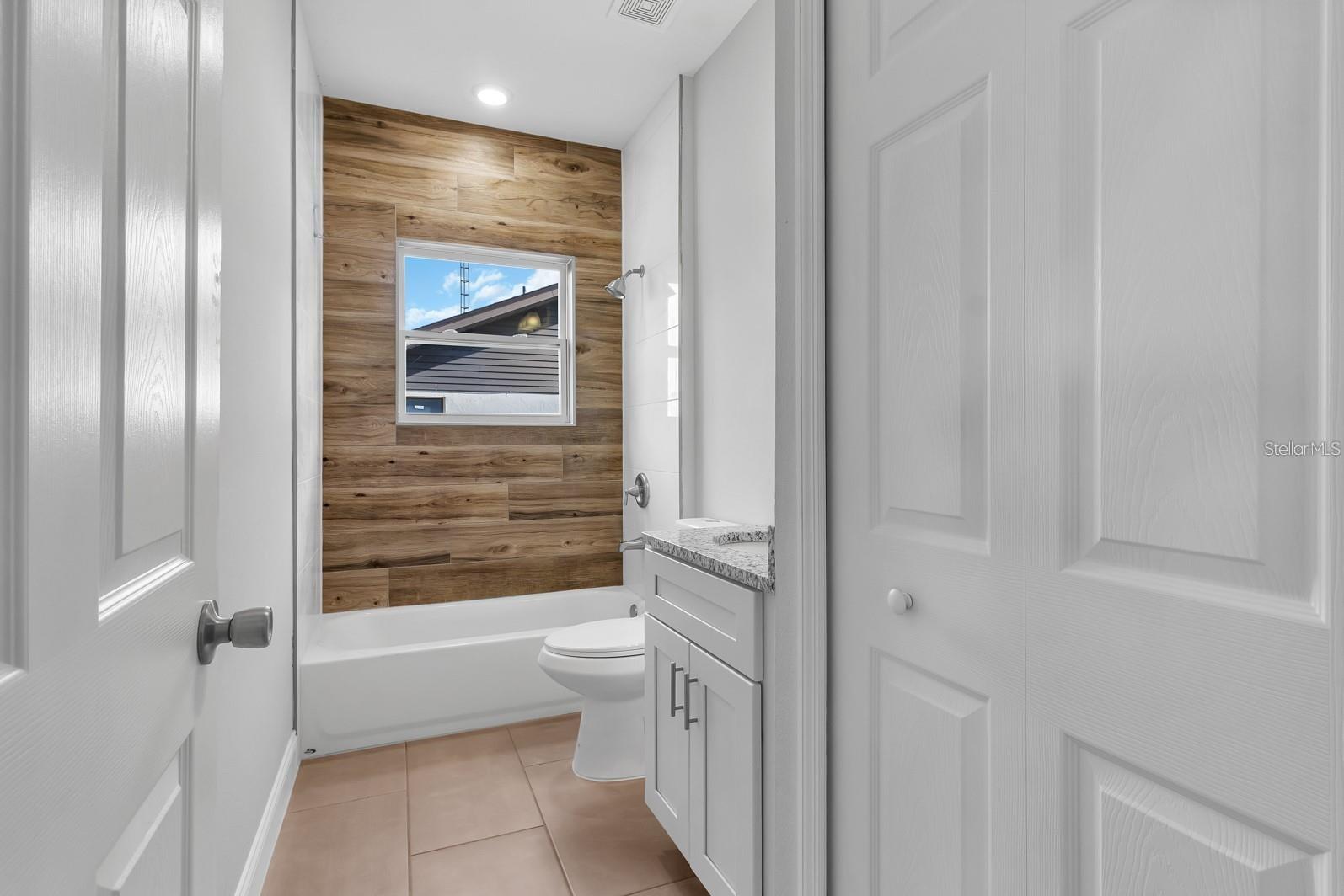 Image 21 of 25 For 6006 154th Place Road