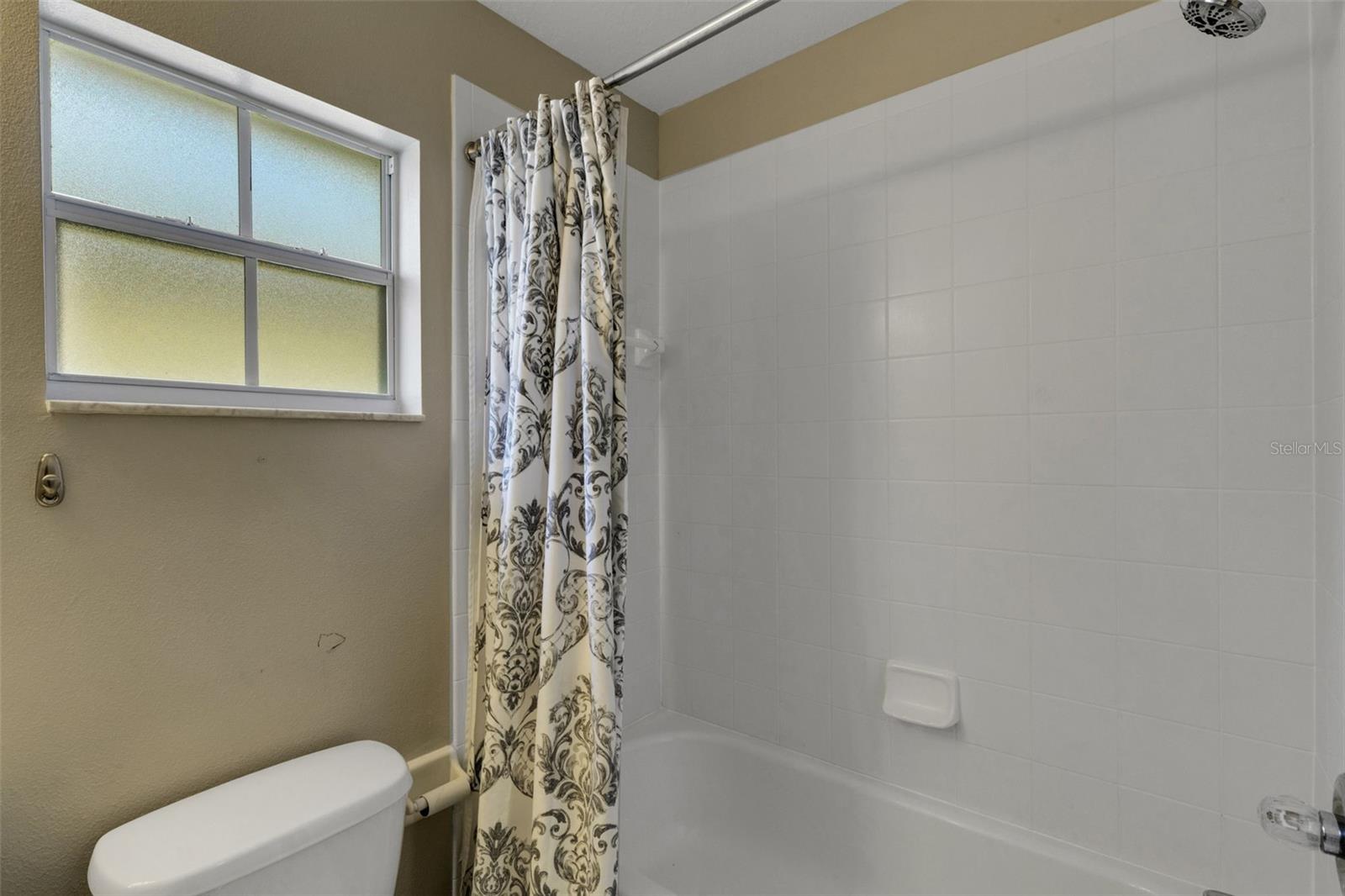 Image 32 of 68 For 540 Vista Oaks Way