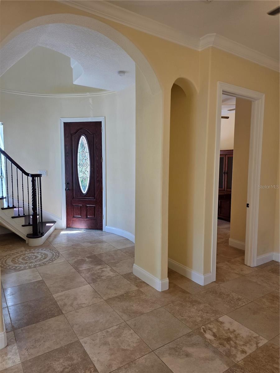 Image 11 of 53 For 7013 Five Oaks Drive