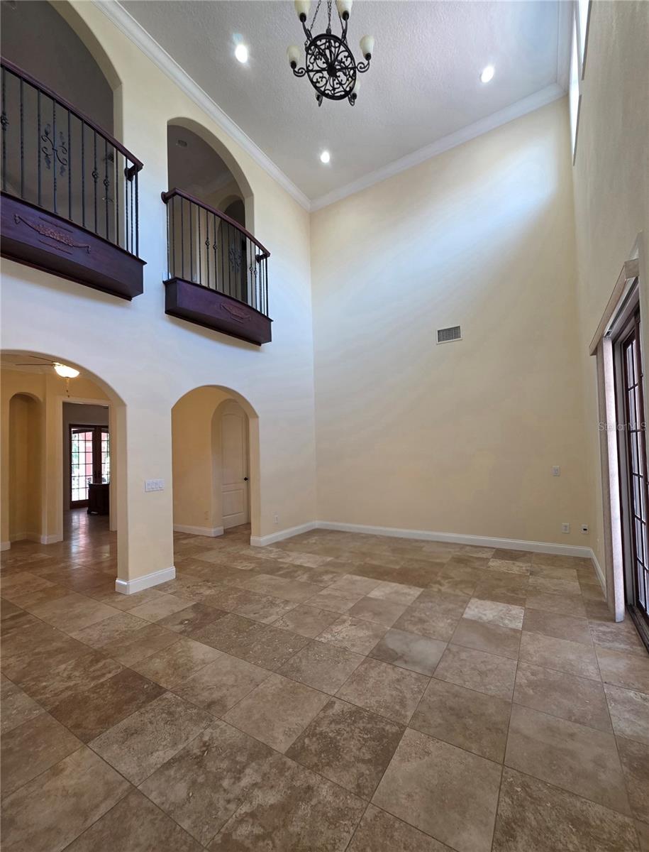 Image 15 of 53 For 7013 Five Oaks Drive