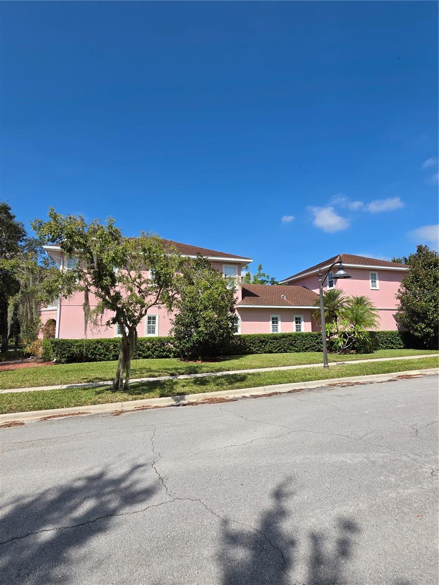 Image 3 of 53 For 7013 Five Oaks Drive