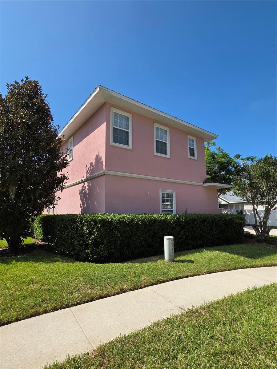 Image 4 of 53 For 7013 Five Oaks Drive