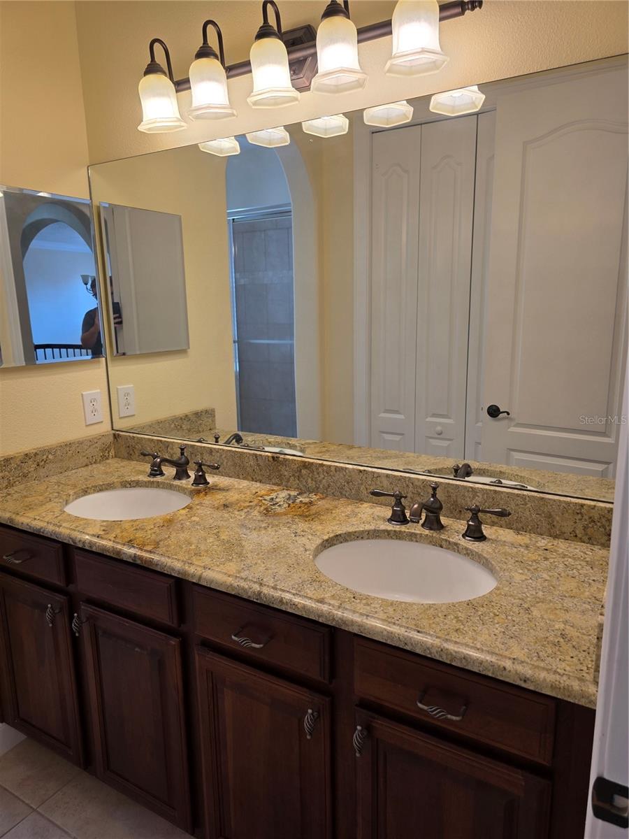 Image 42 of 53 For 7013 Five Oaks Drive