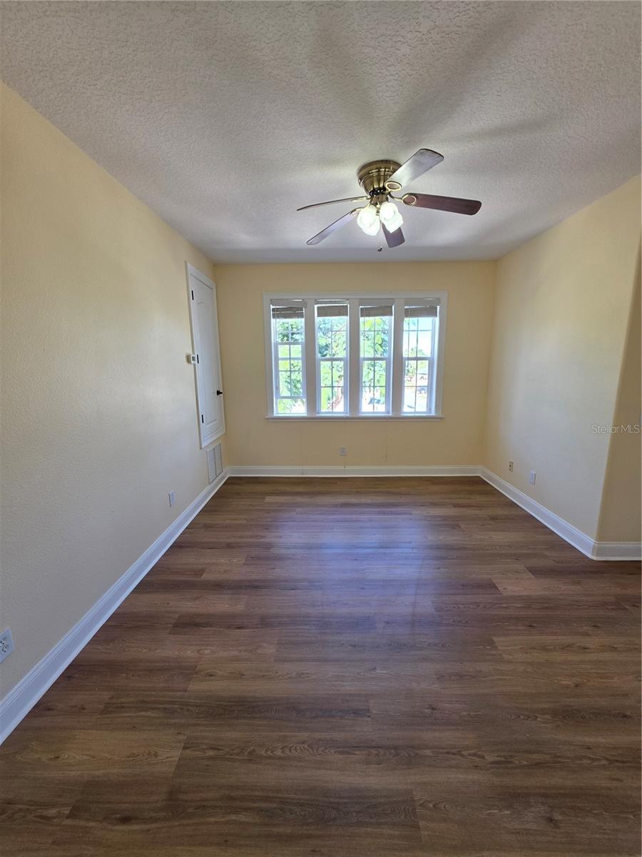 Image 48 of 53 For 7013 Five Oaks Drive