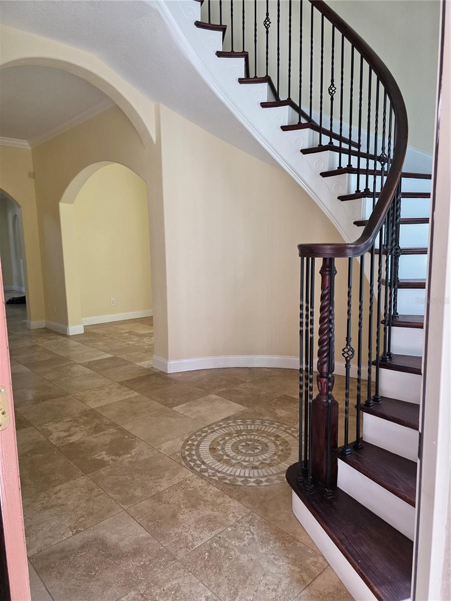 Image 7 of 53 For 7013 Five Oaks Drive