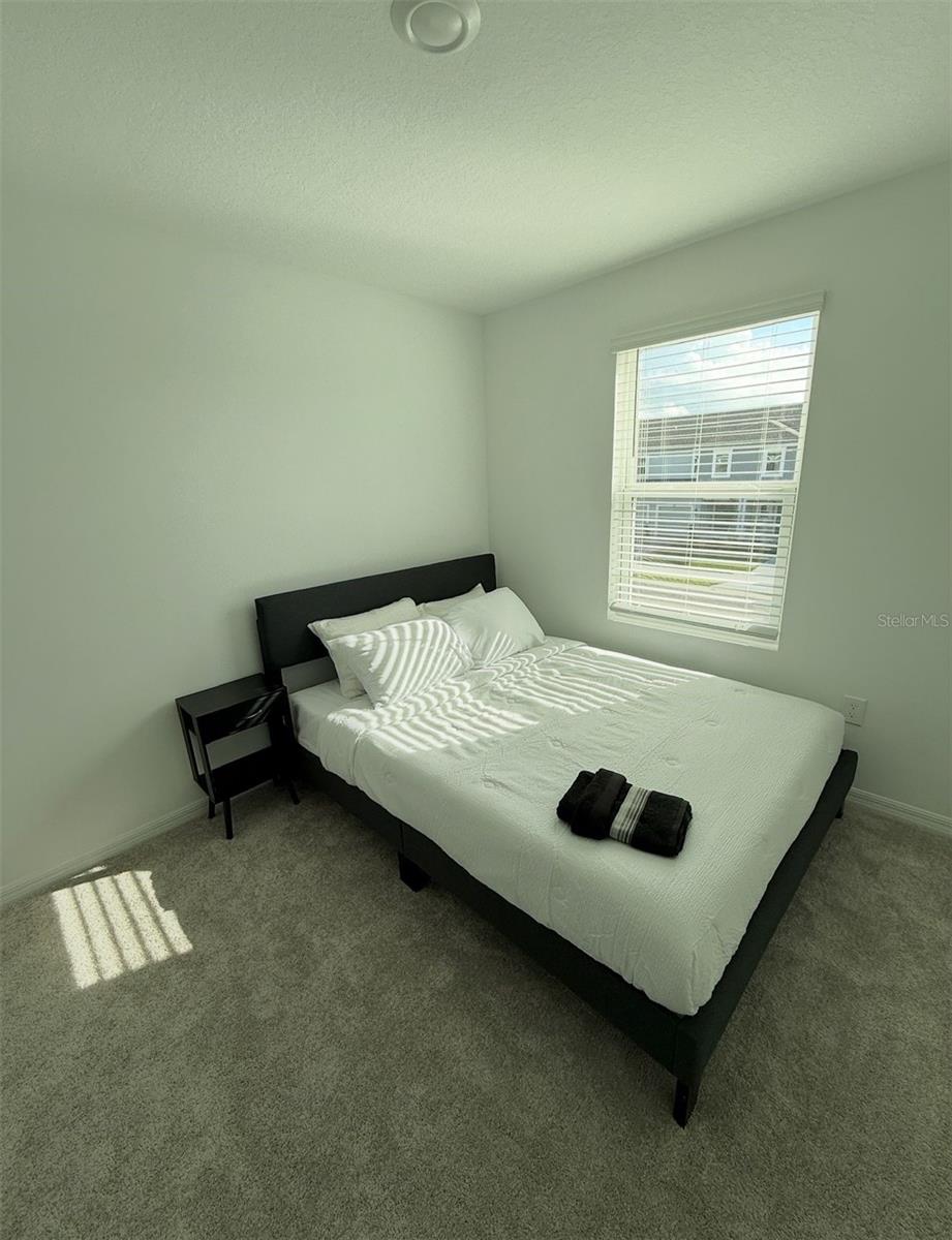 Image 5 of 10 For 5100 Revolutionary Way