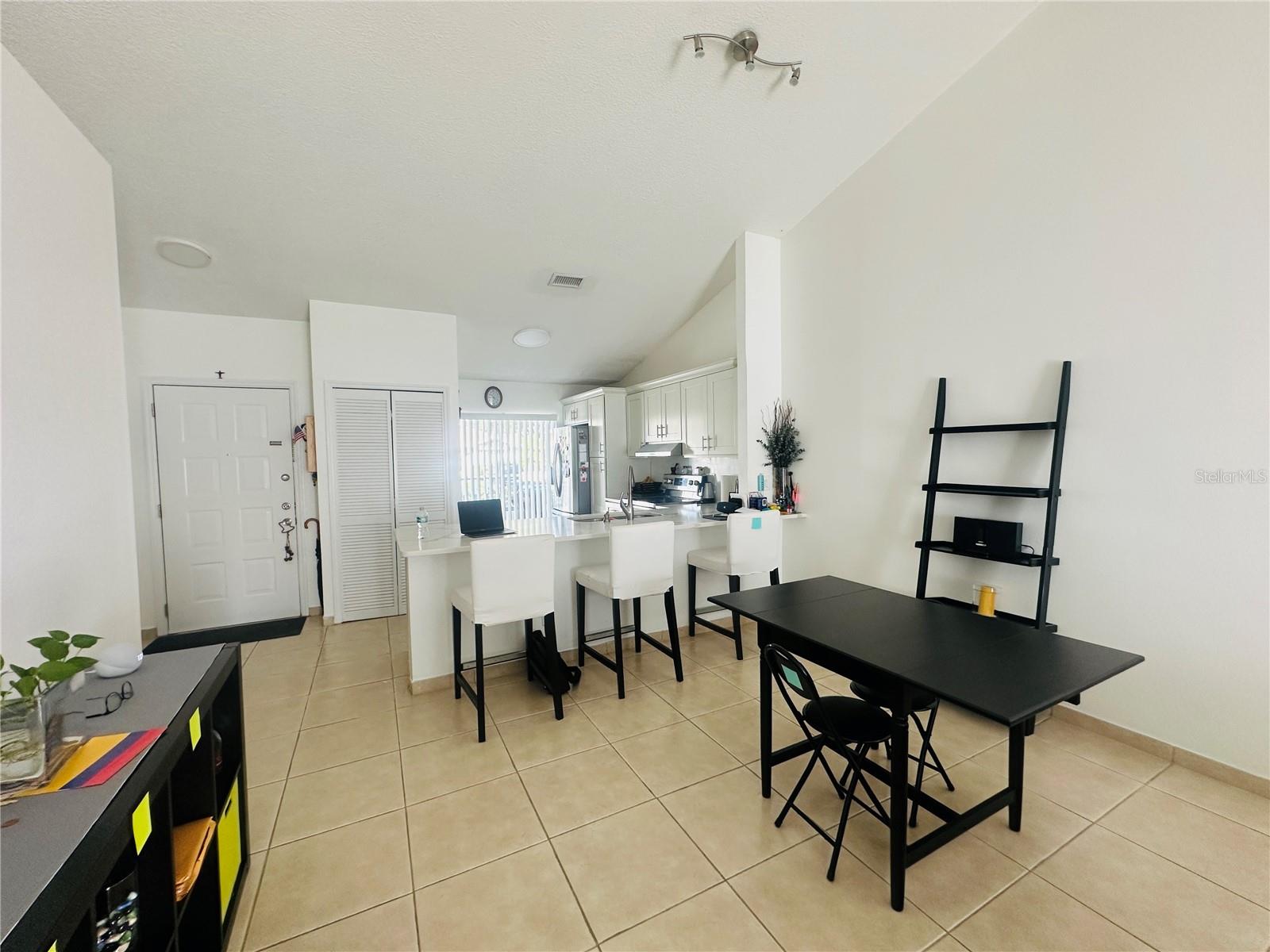 Image 6 of 9 For 1313 Lucaya Circle