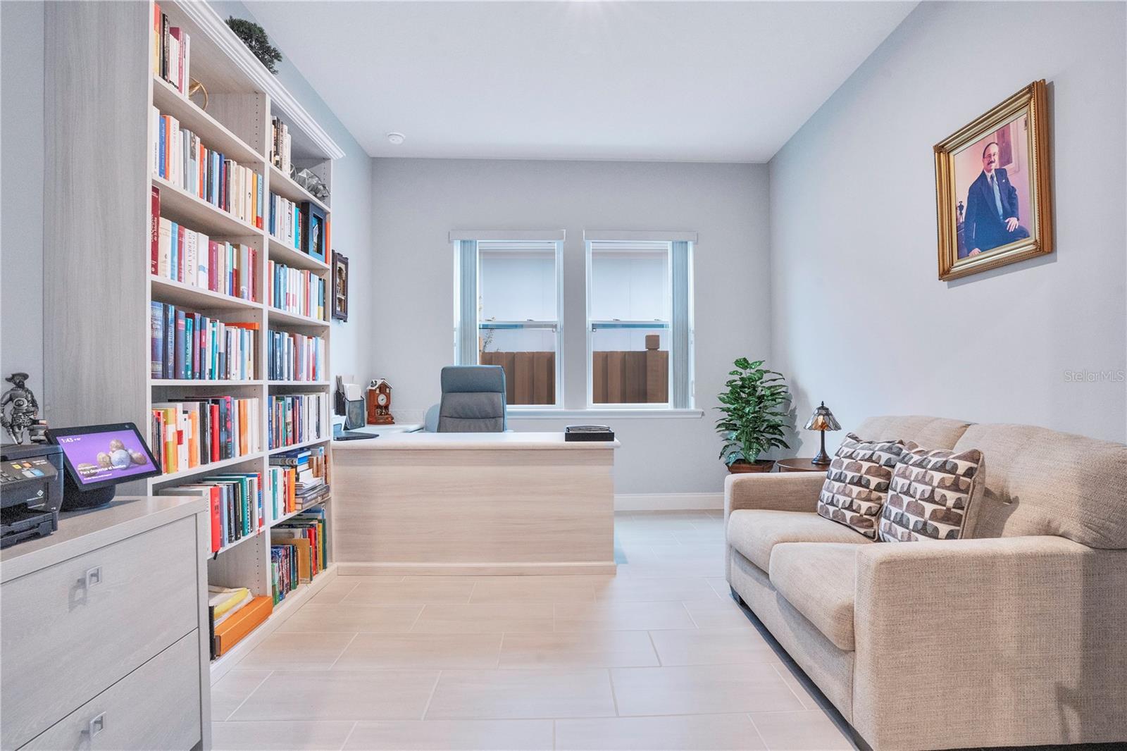 Image 17 of 26 For 6526 Circle Rock Way