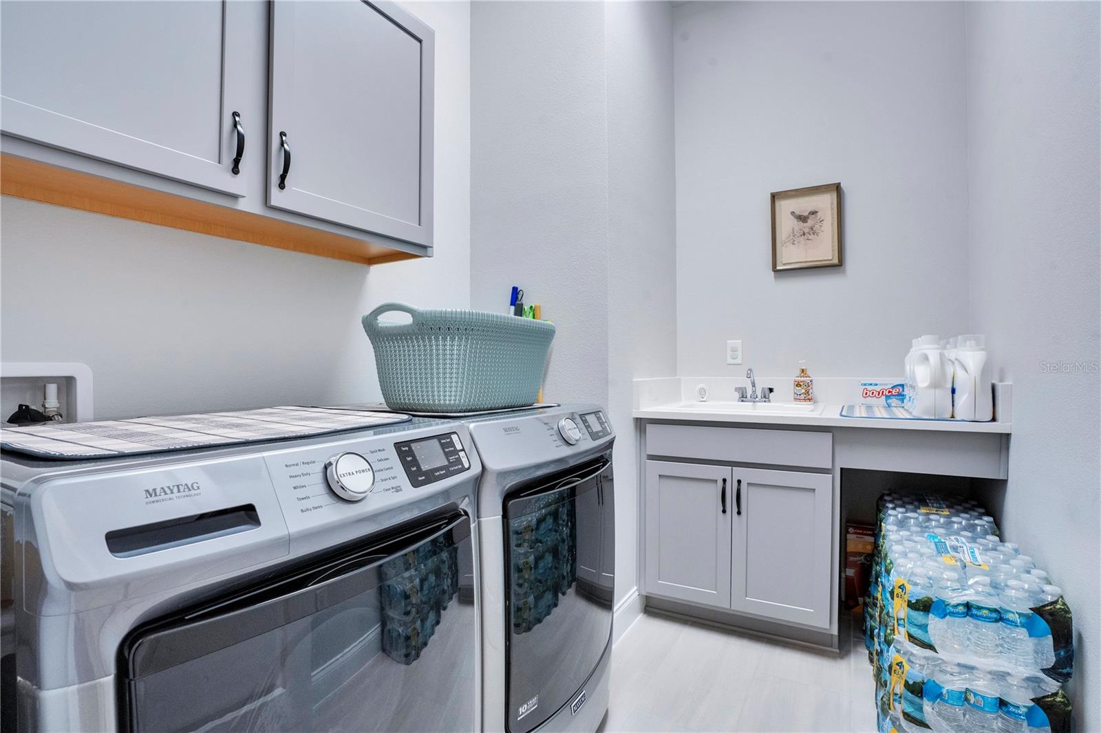 Image 18 of 26 For 6526 Circle Rock Way