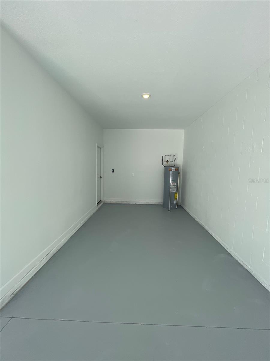 Image 32 of 35 For 5267 Dagenham