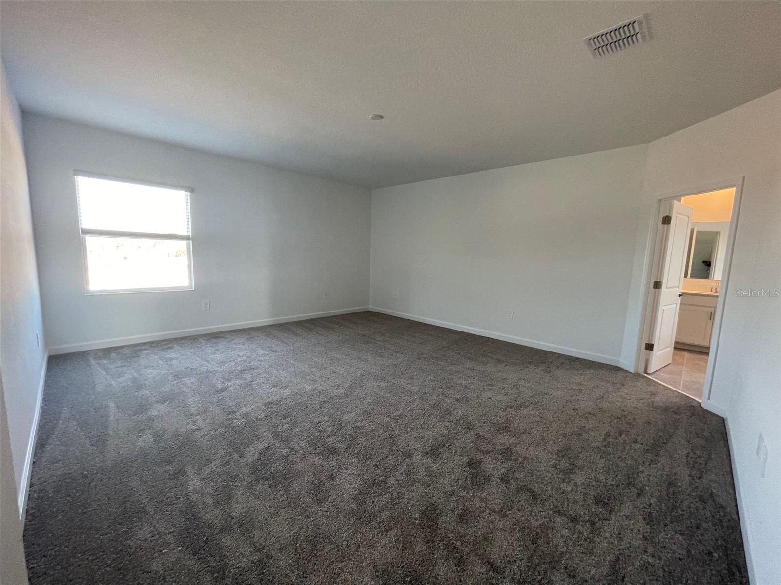 Image 9 of 35 For 5267 Dagenham