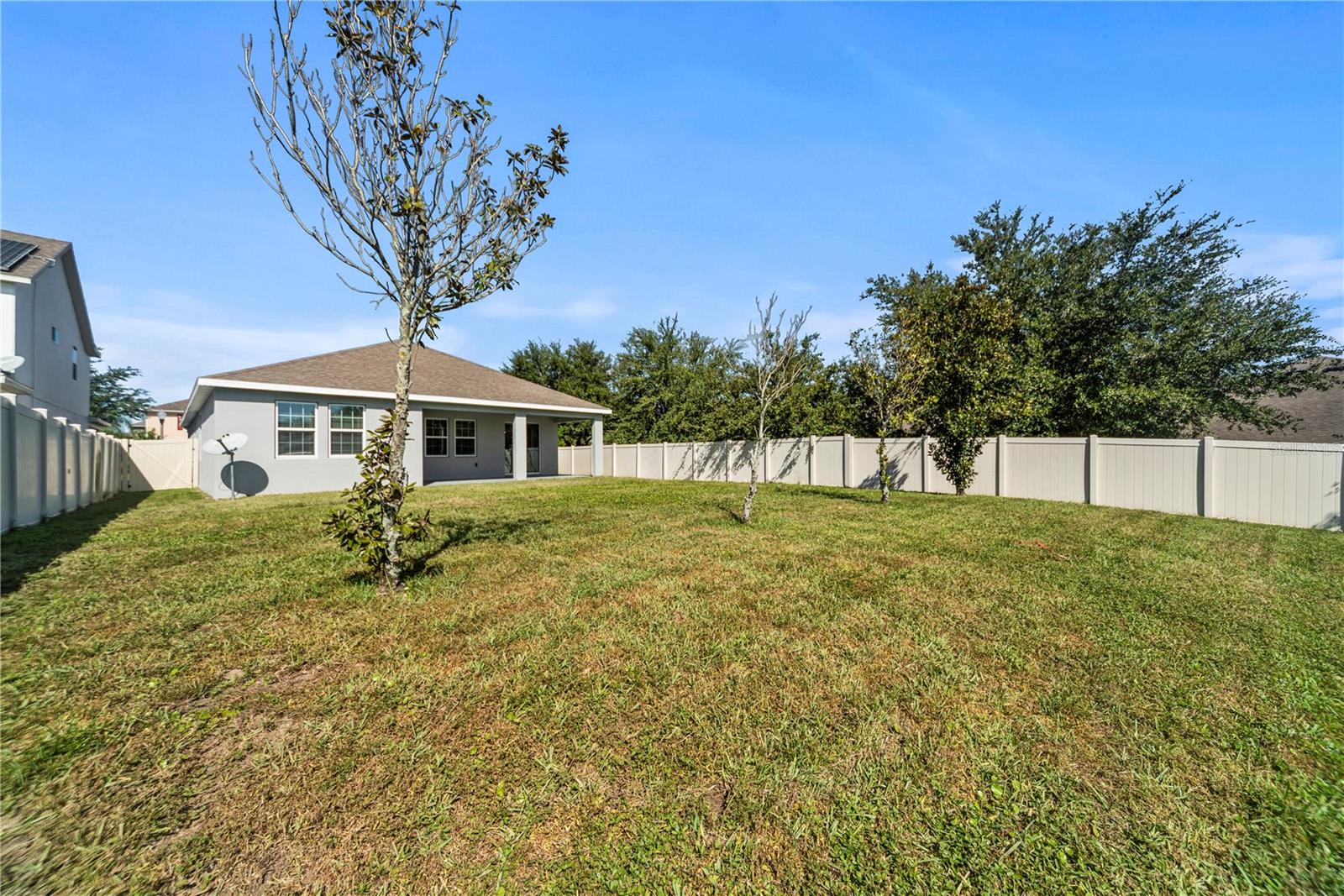 Image 30 of 39 For 5007 Palmetto Park Drive