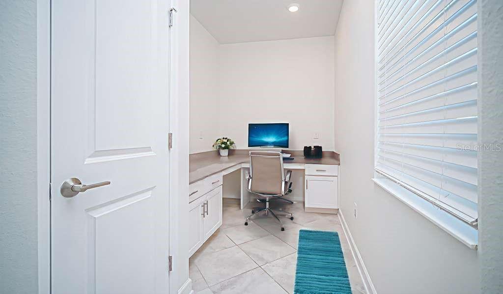 Image 14 of 32 For 11987 Charades Street