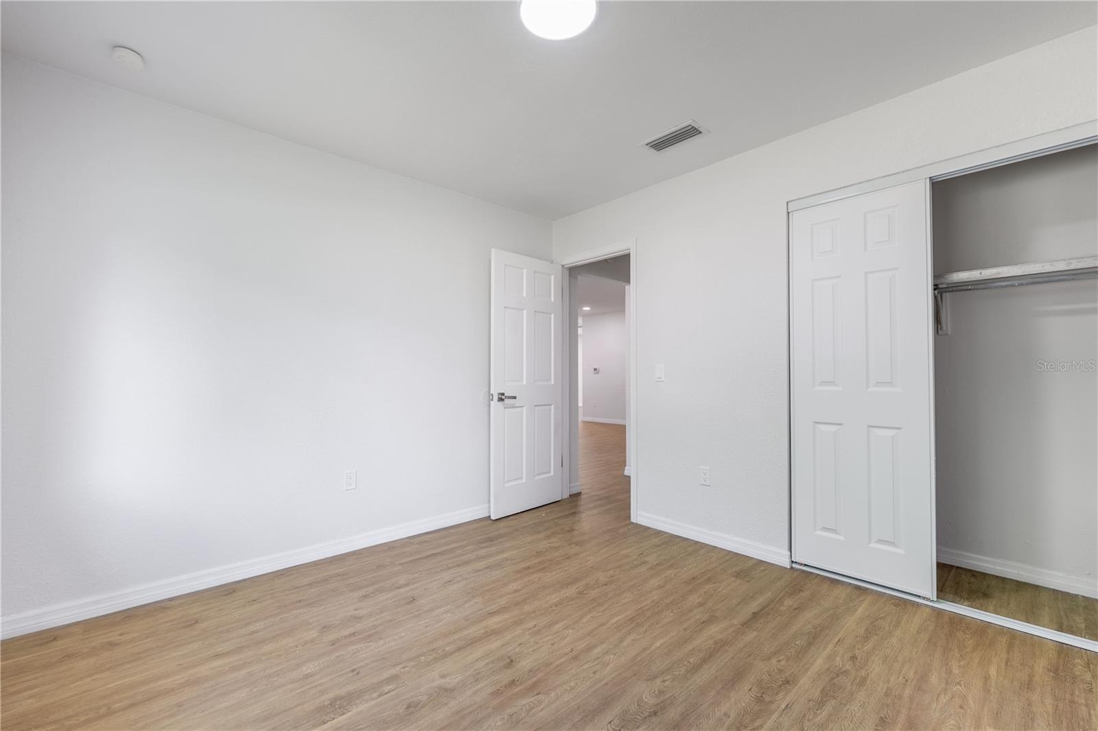 Image 17 of 41 For 2654 Ann Avenue