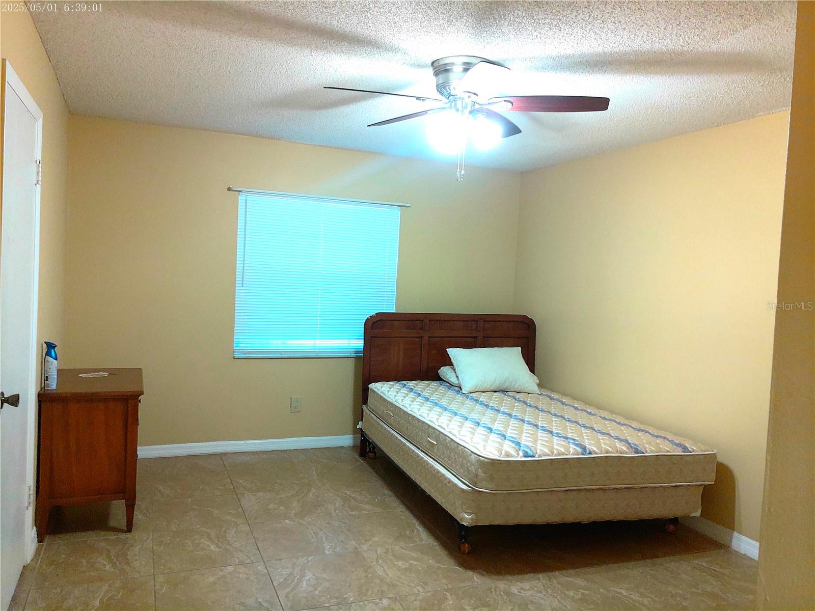 Image 11 of 20 For 4860 Tangerine Avenue 4860