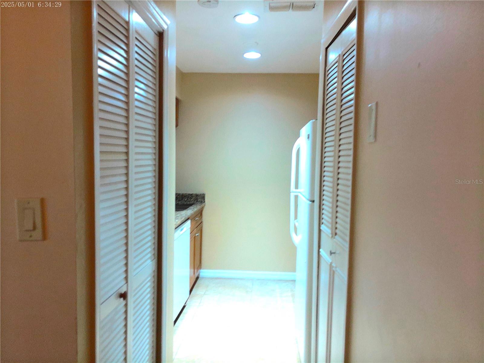 Image 15 of 20 For 4860 Tangerine Avenue 4860