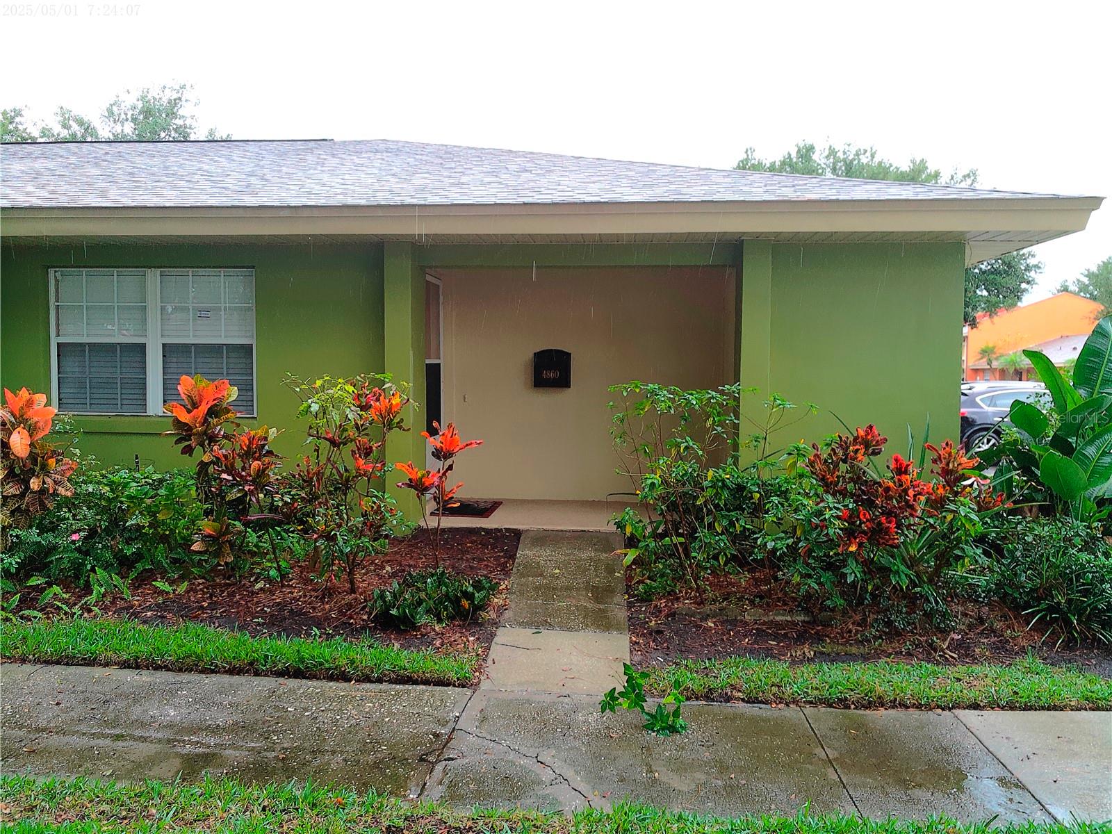 Image 6 of 20 For 4860 Tangerine Avenue 4860