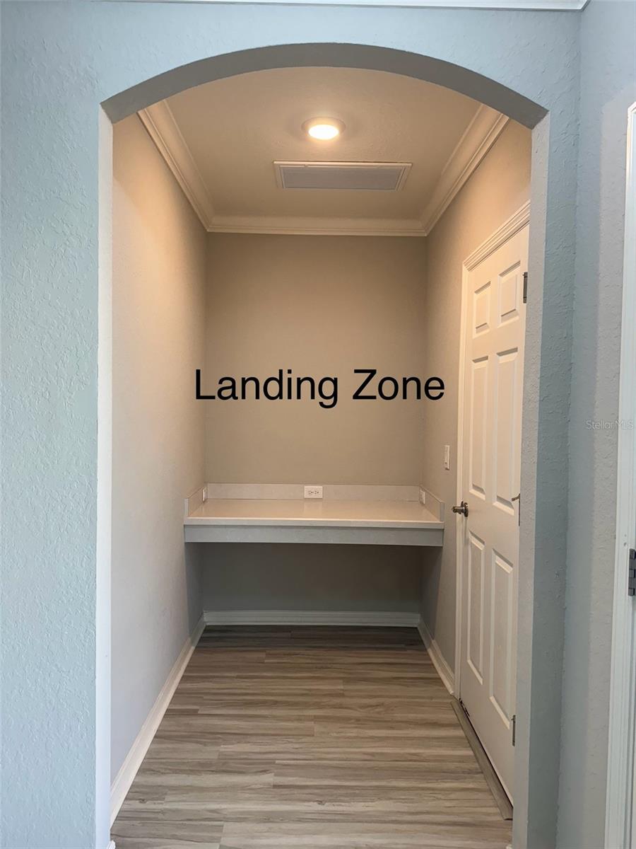 Image 5 of 25 For 1016 Cascade Drive