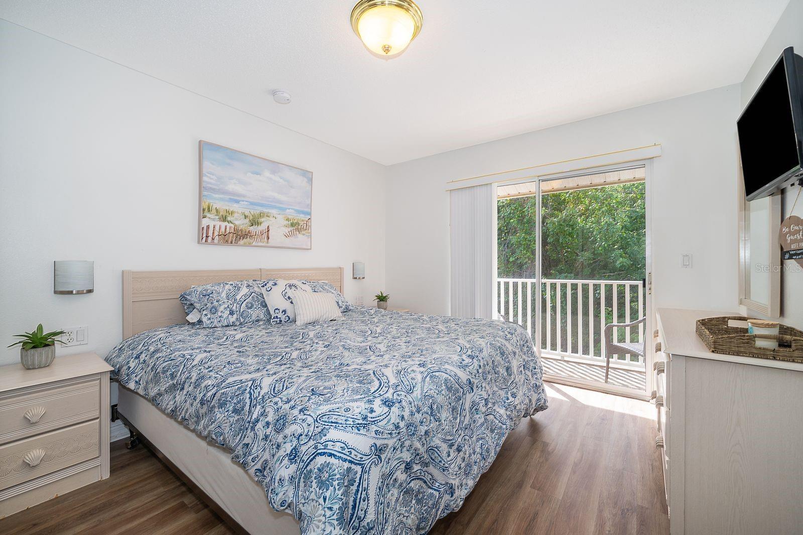 Image 13 of 20 For 1113 Park Ridge Circle