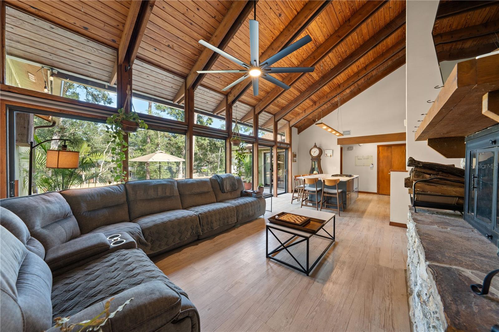 Image 34 of 90 For 234 Duncan Trail