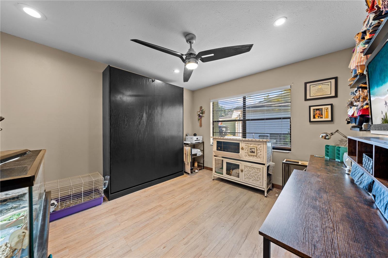 Image 58 of 90 For 234 Duncan Trail