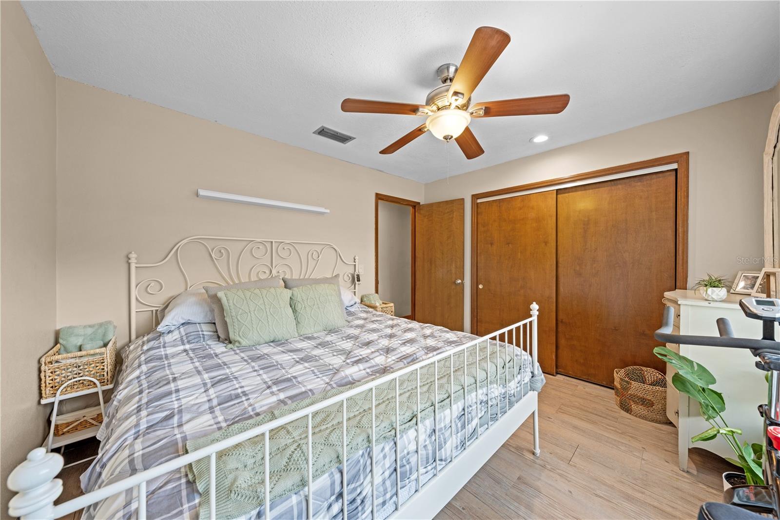 Image 61 of 90 For 234 Duncan Trail