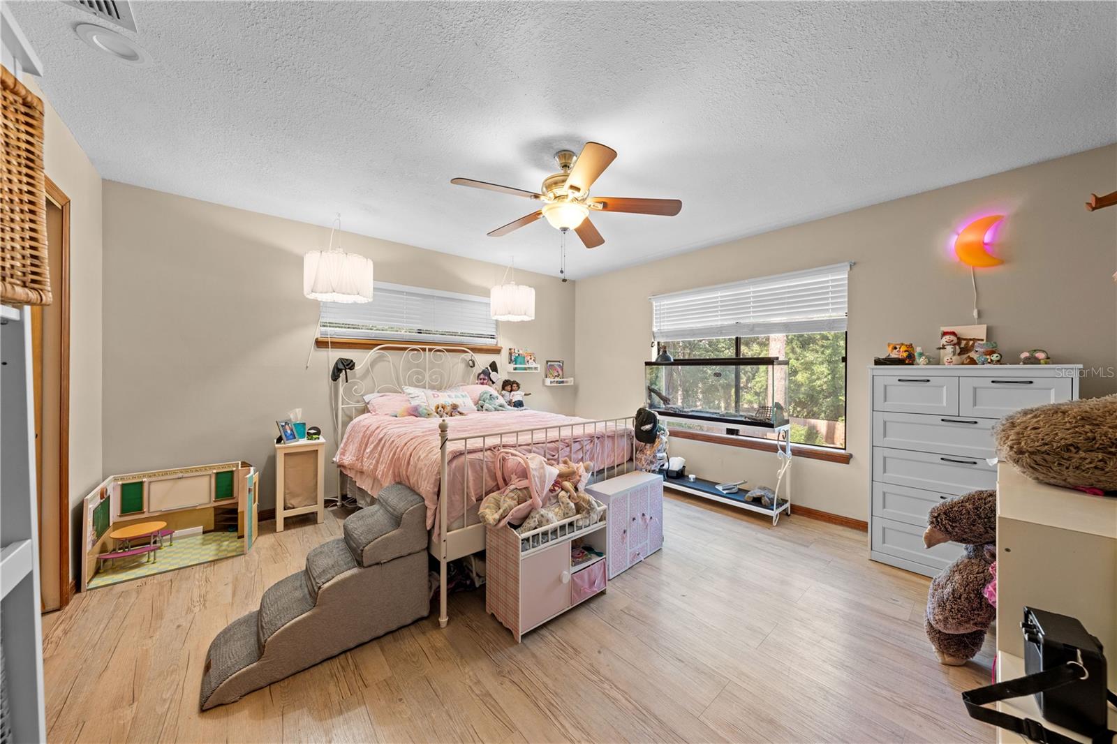 Image 62 of 90 For 234 Duncan Trail