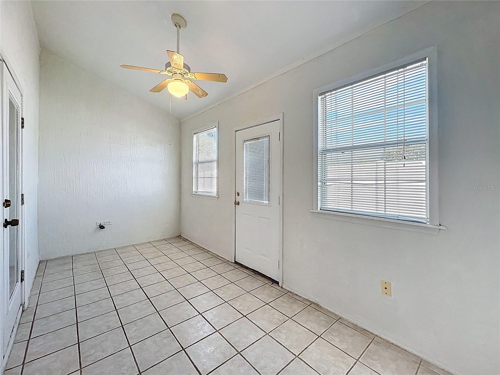 Image 26 of 32 For 202 Madalyn Court