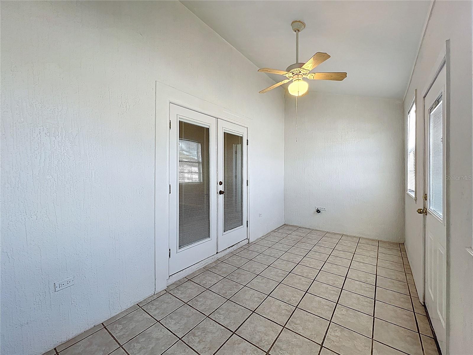 Image 27 of 32 For 202 Madalyn Court