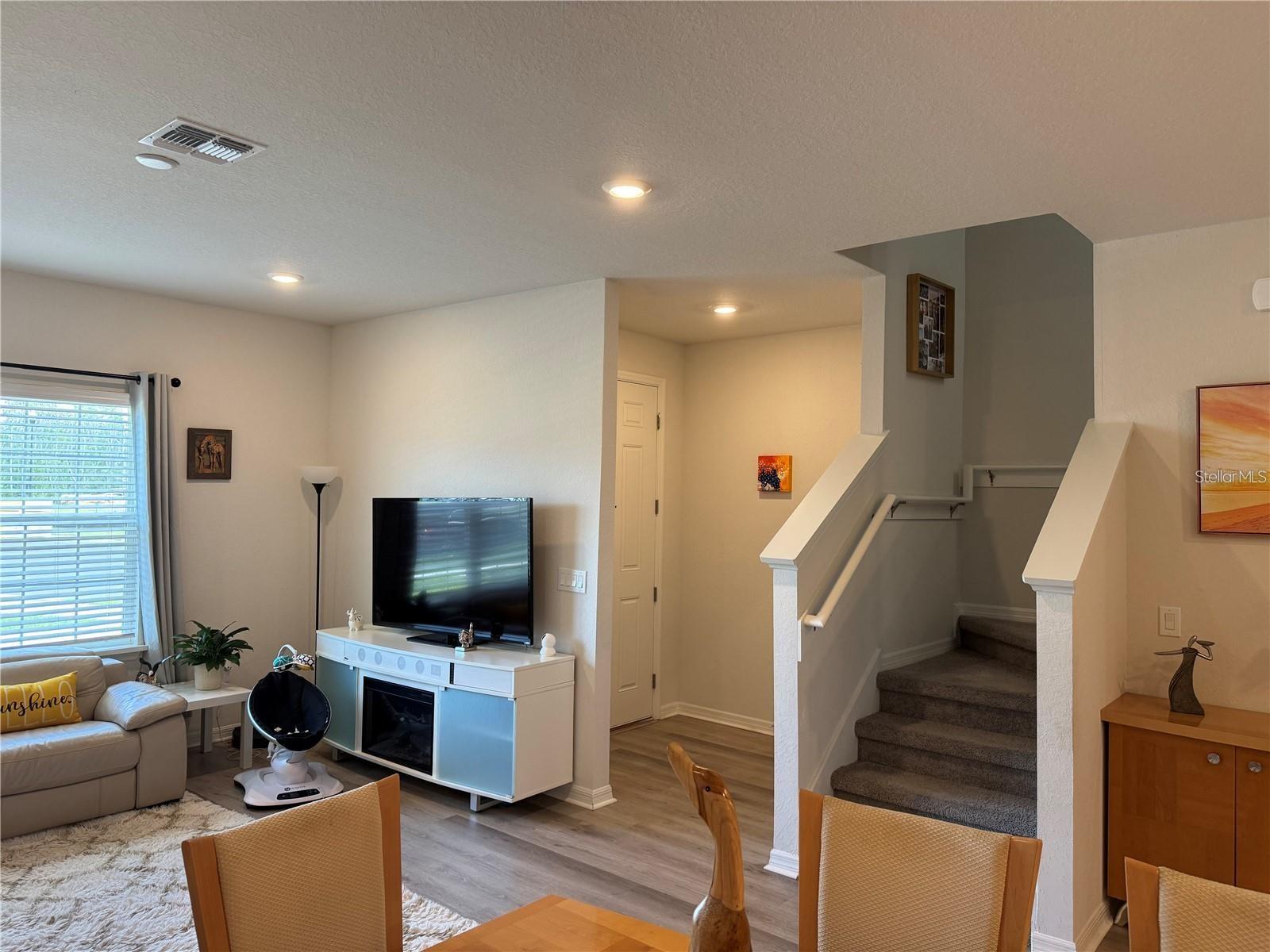 Image 8 of 61 For 5838 Freshwater Canyon Drive