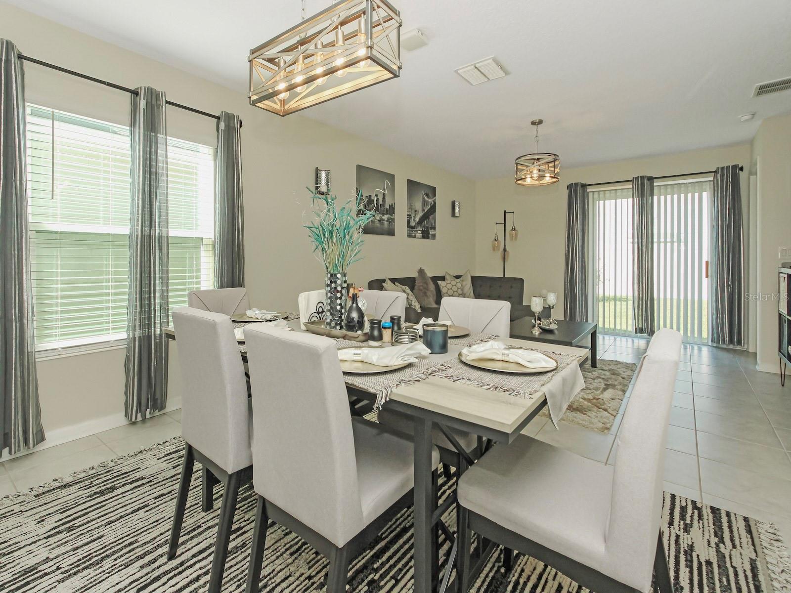 Image 10 of 39 For 4347 Sunny Creek Place