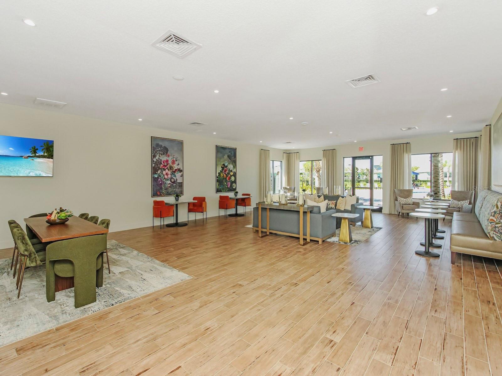 Image 32 of 39 For 4347 Sunny Creek Place