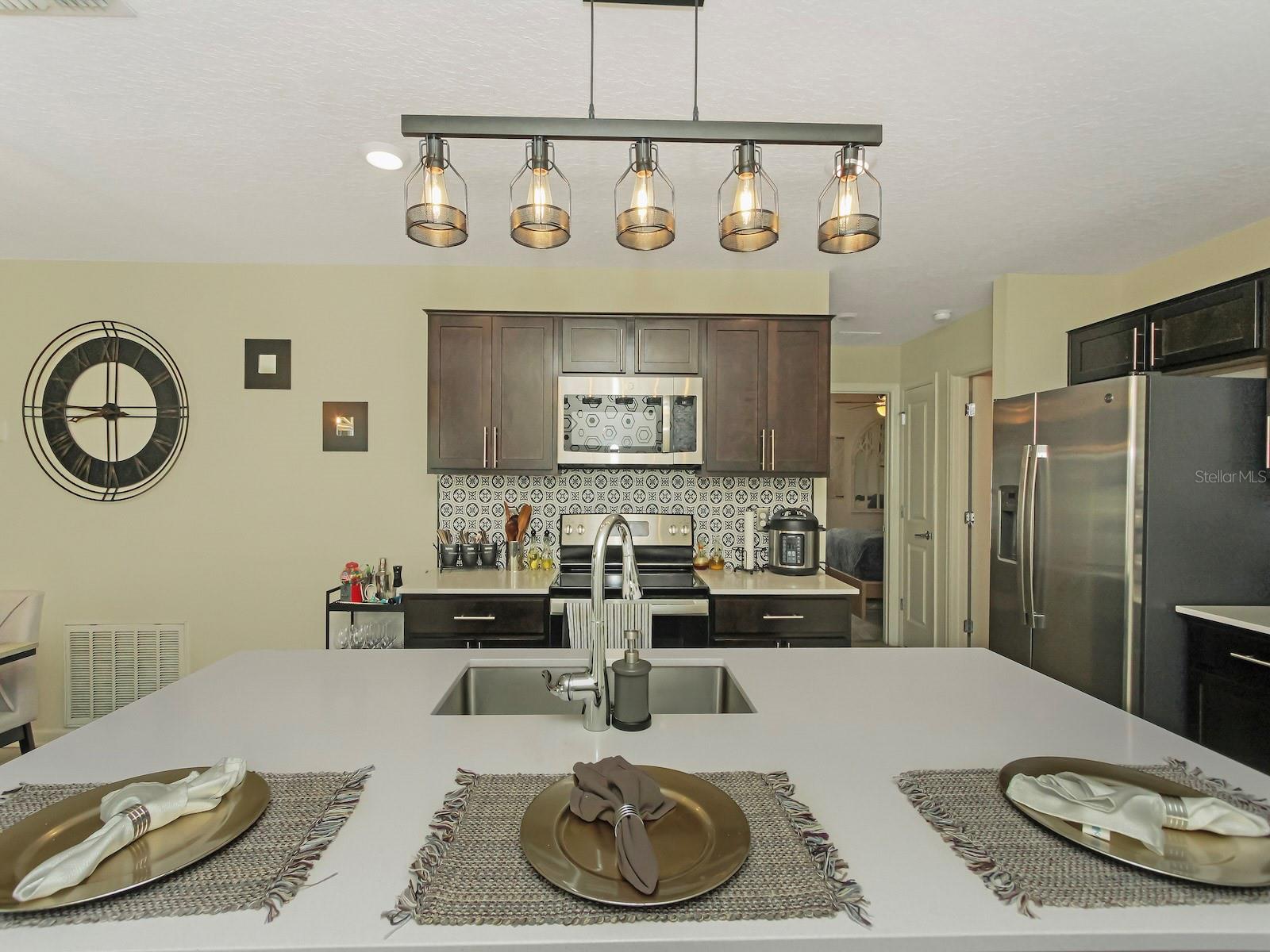 Image 7 of 39 For 4347 Sunny Creek Place