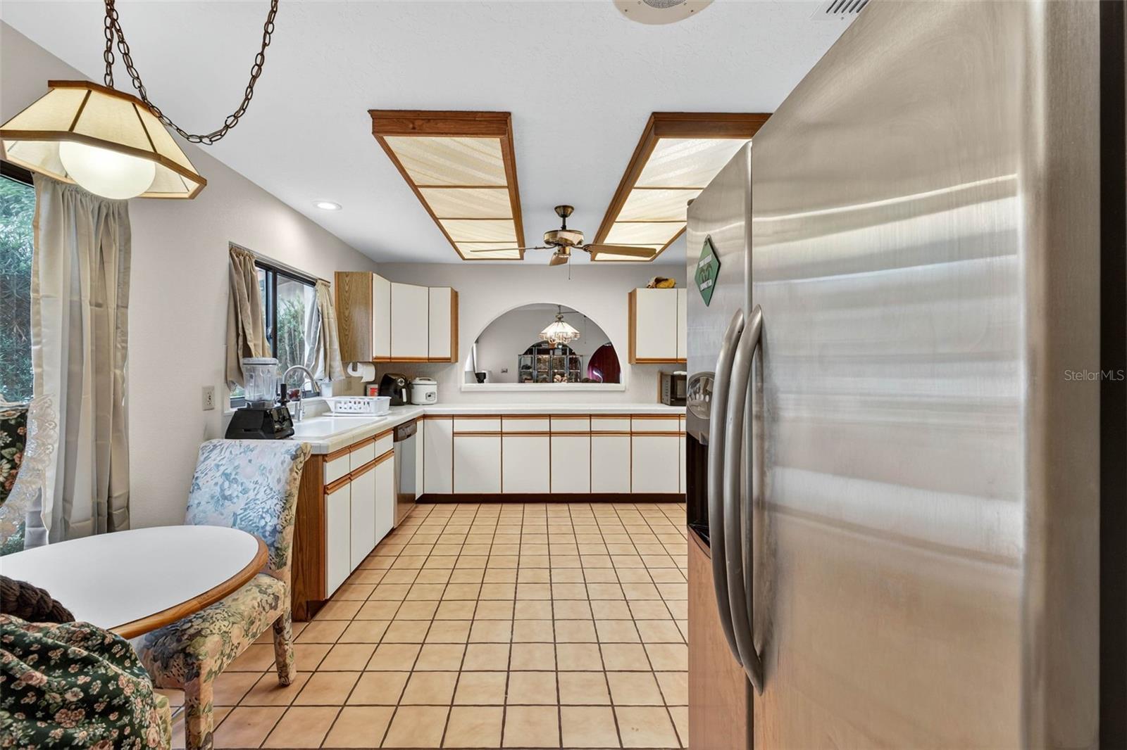 Image 19 of 65 For 2613 Sunburst Court