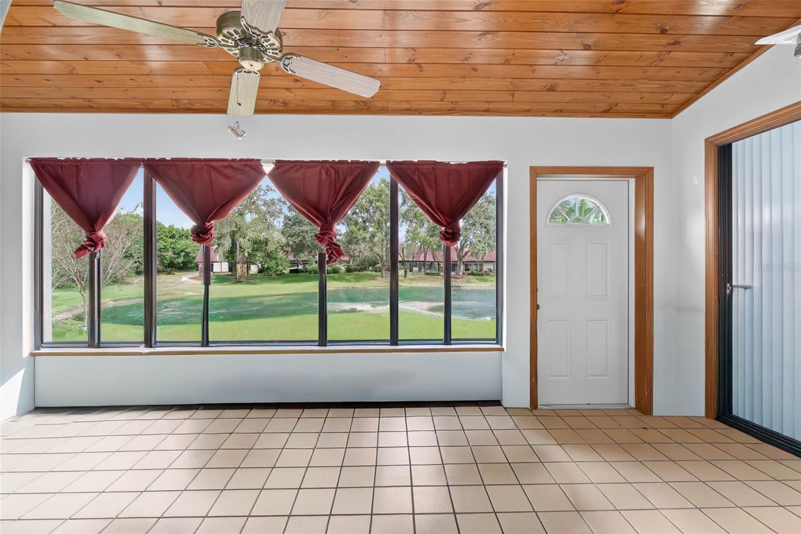 Image 33 of 65 For 2613 Sunburst Court