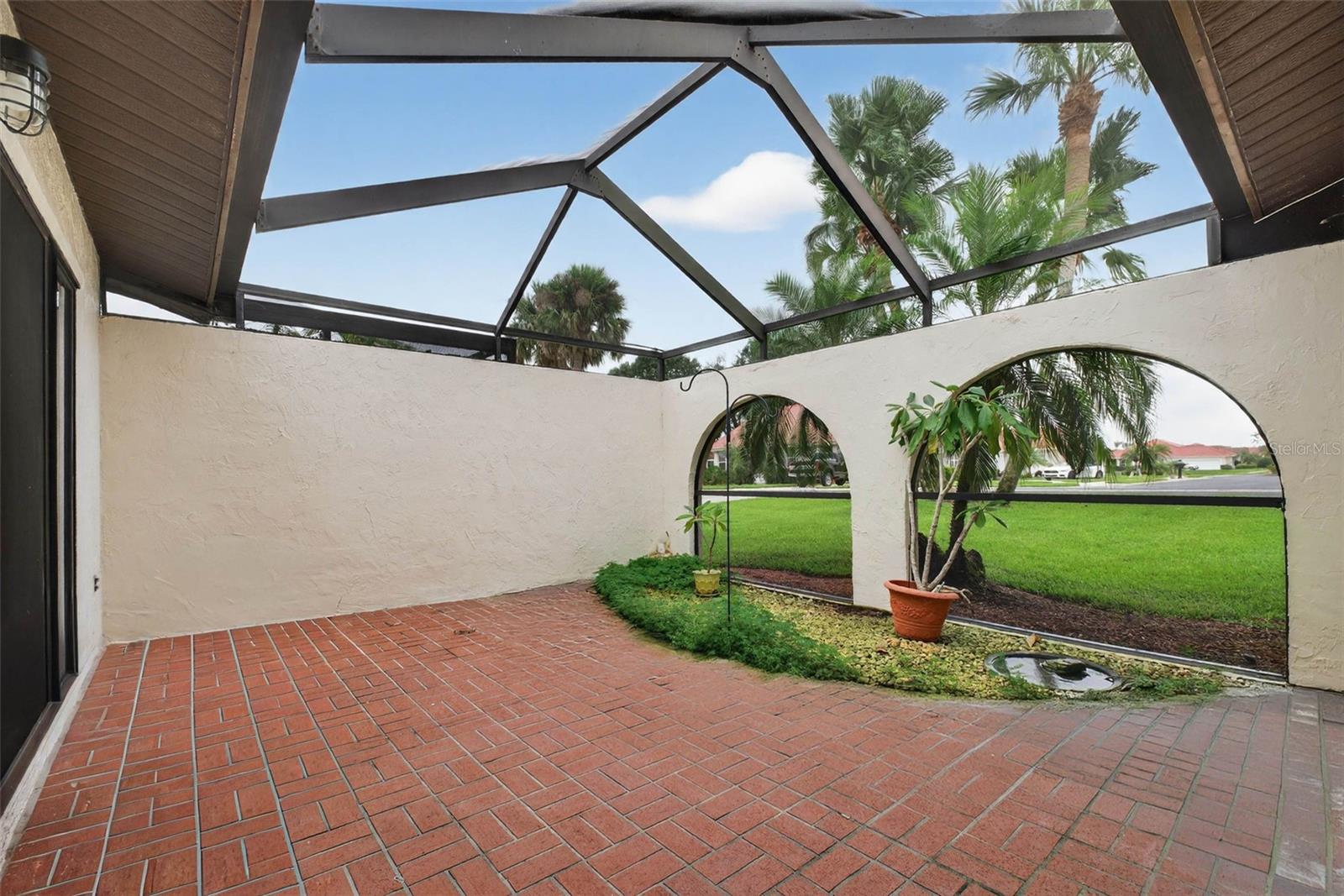 Image 44 of 65 For 2613 Sunburst Court