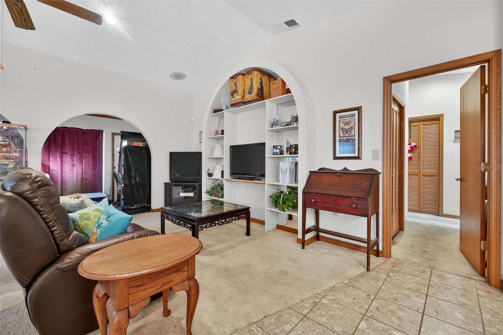 Image 8 of 65 For 2613 Sunburst Court