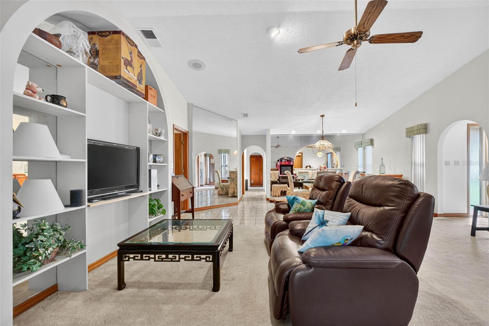 Image 9 of 65 For 2613 Sunburst Court