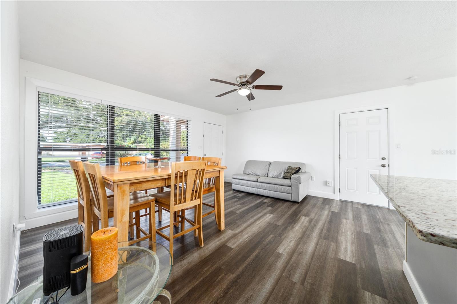 Image 8 of 29 For 635 Yucatan Drive