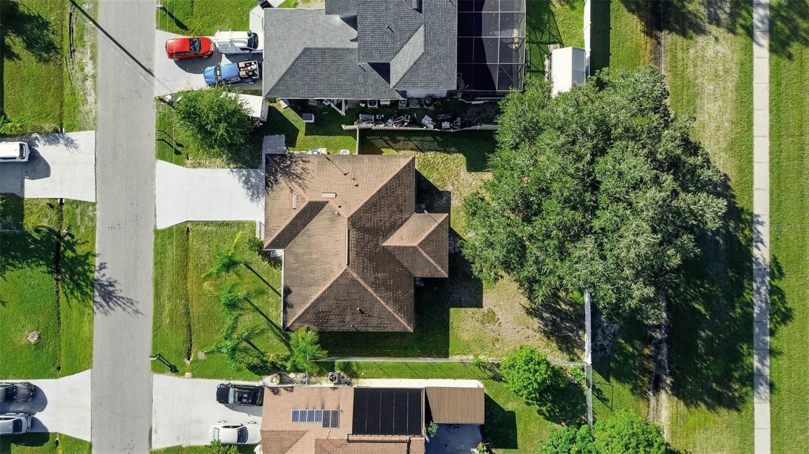 Image 37 of 44 For 904 San Carlos Way