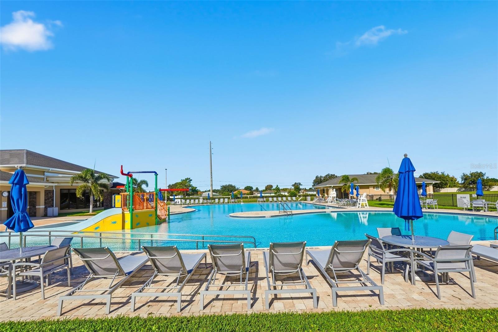 Image 42 of 44 For 904 San Carlos Way