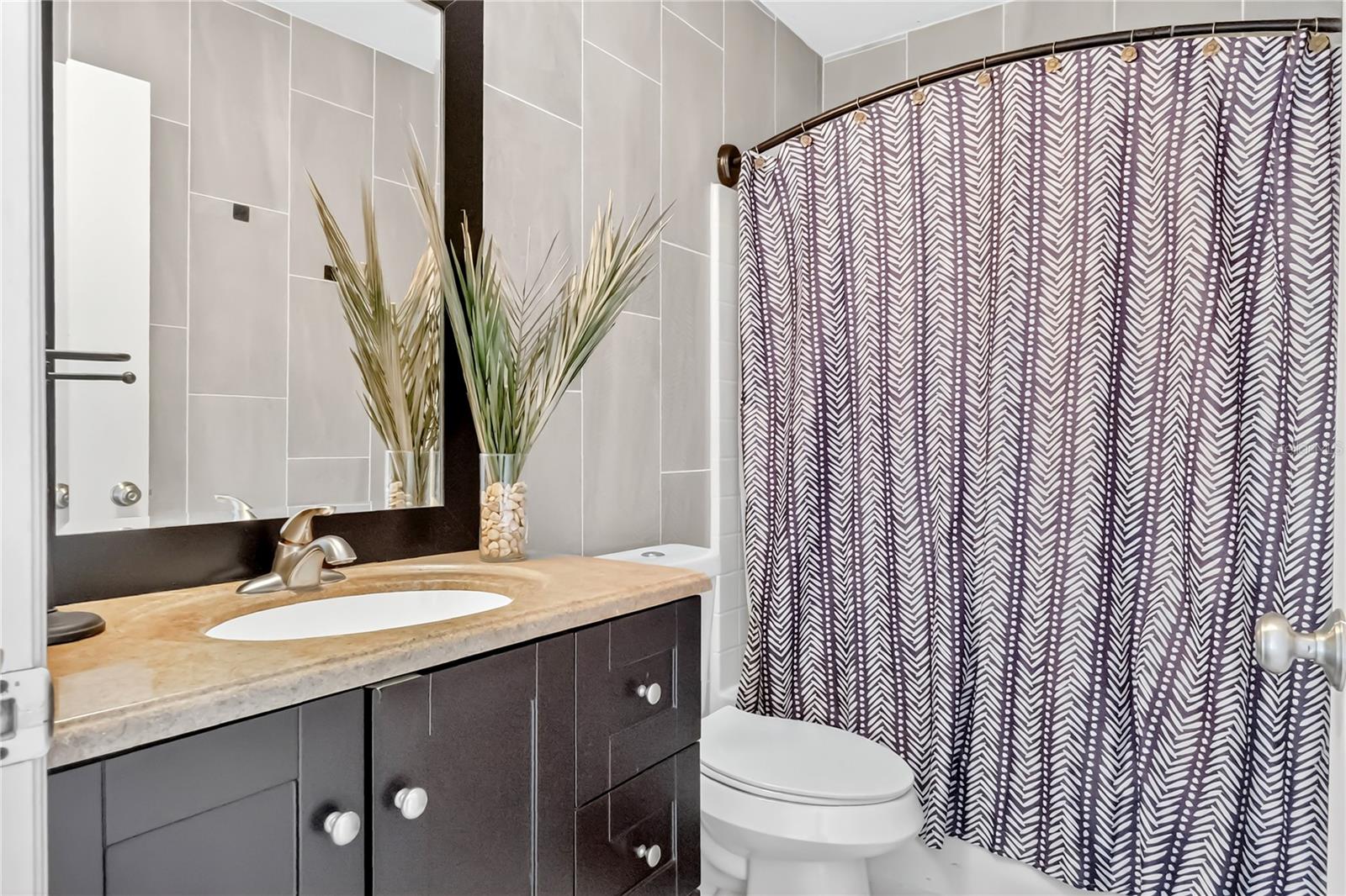 Image 13 of 32 For 1425 Carey Glen Circle