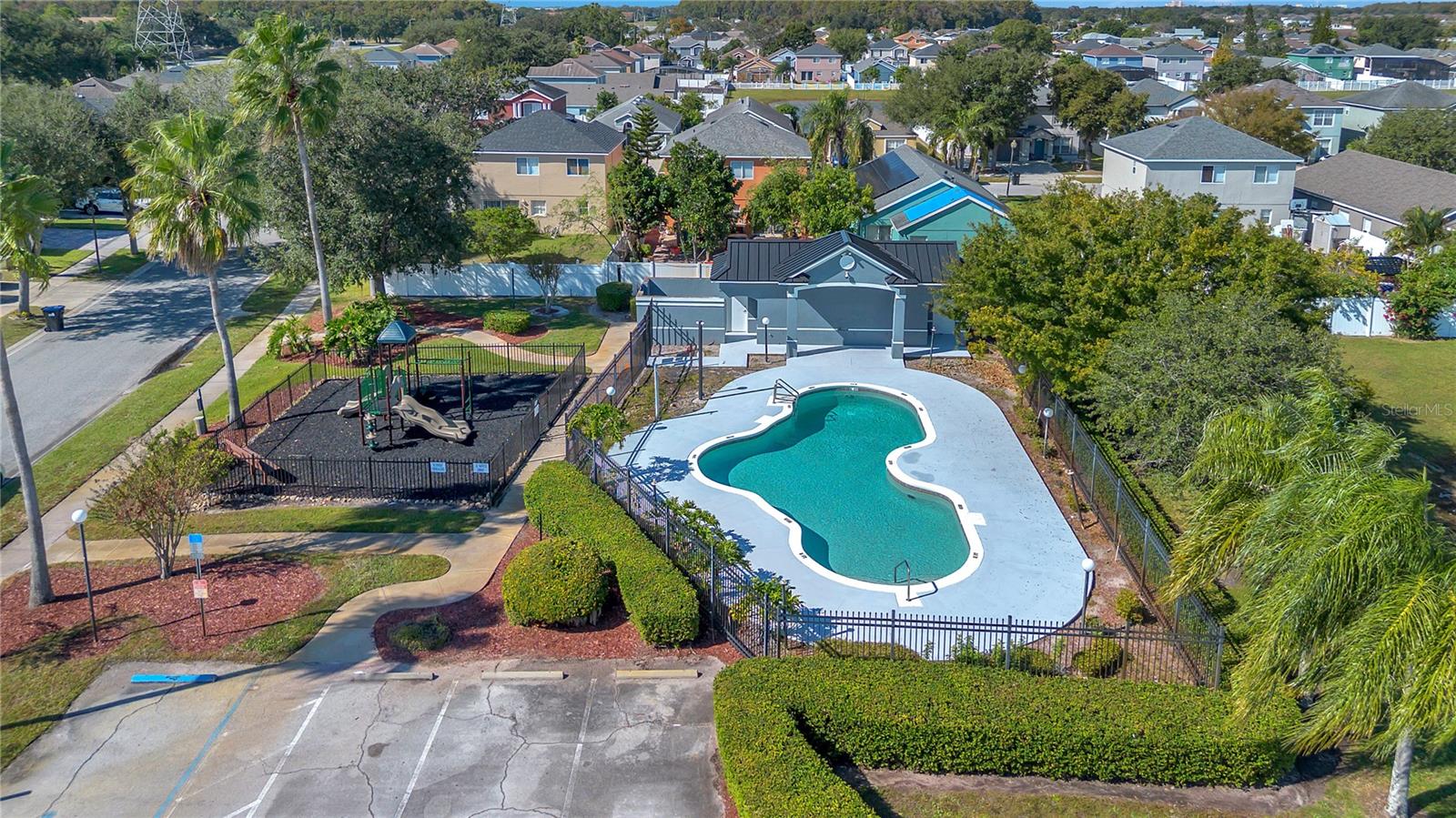 Image 21 of 32 For 1425 Carey Glen Circle